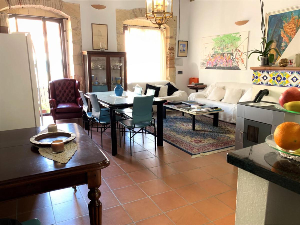 Relais Del Porto 2*